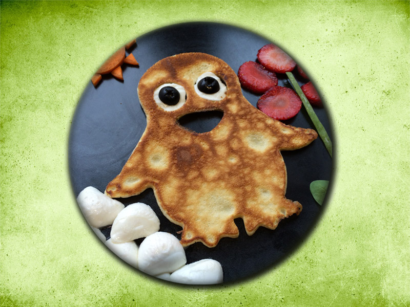 Funny Breakfast Pednguin egg/pancake shaper